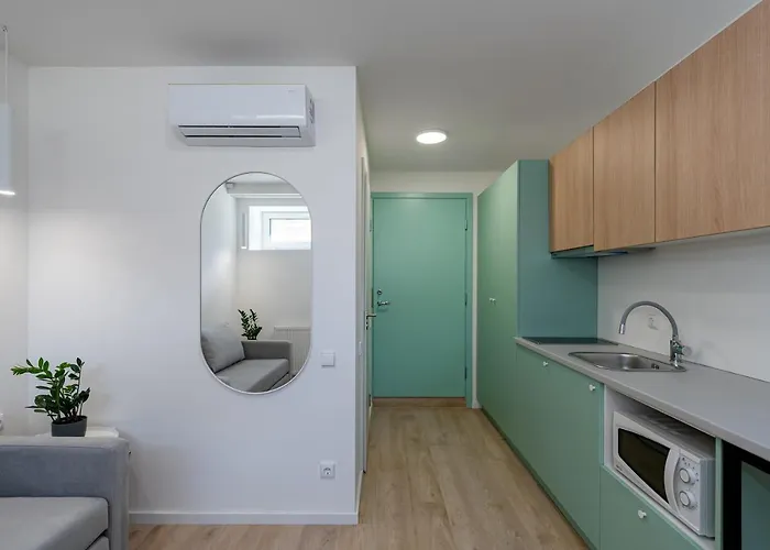 Lägenhet Uab Laisves Alejos Viesbutis Kaunas